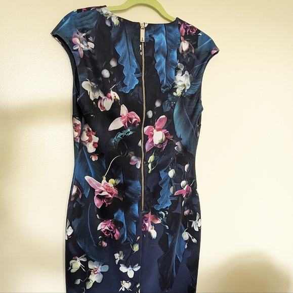 Sold - Picture 5 of 7